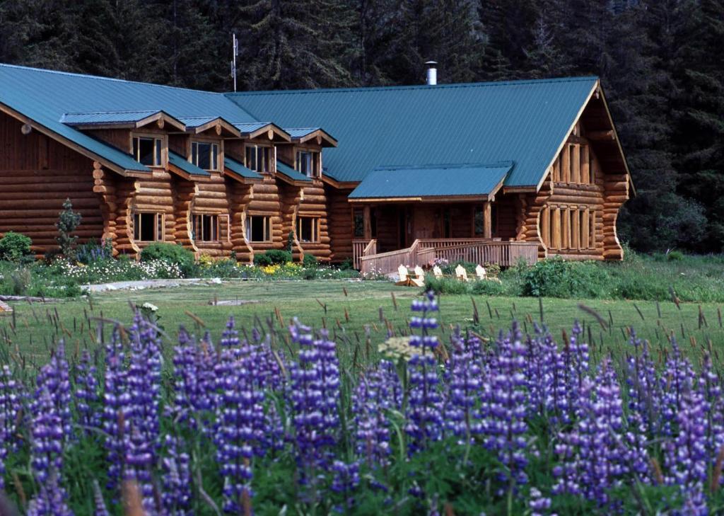 Bear Track Inn Gustavus Exterior foto